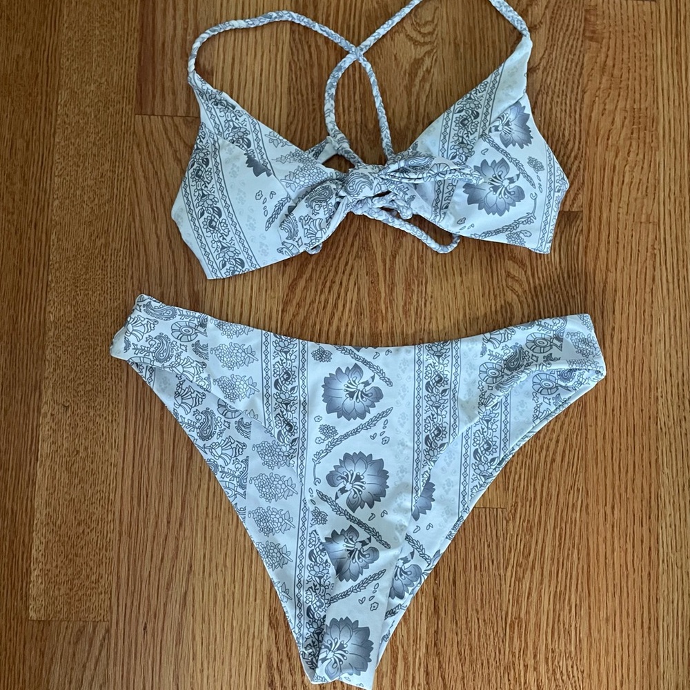 Grey and white floral printed bikini